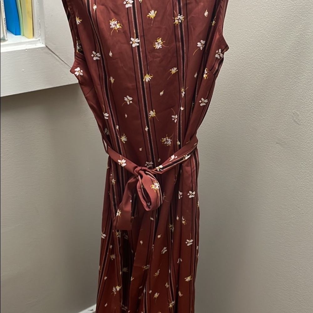 Vero moda midi dress $20 orig $45 size small